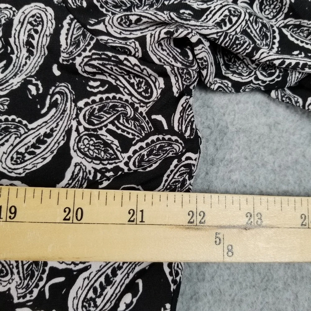 Investments Blouse Women's Medium M Black White Paisley Long Bell Sleeve Stretch